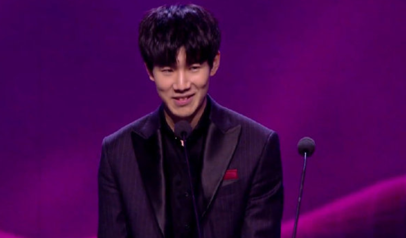 Natus Vincere 在2025年StarLadder布达佩斯 Major 第二阶段的首轮中击败了FlyQuest