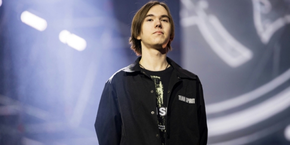 Top Esports vs BLG赛前数据前瞻：双方AD的表现是本场比赛关键